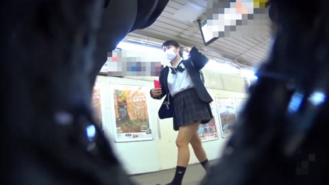 制服JKパンチラ逆さ撮りNo.192