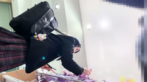 黒髪ロングのきゃわたんJKたっぷりピンクのパンツ 024