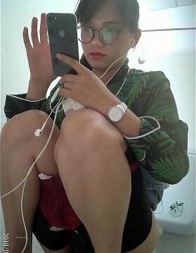 Asian toilet voyeur 159