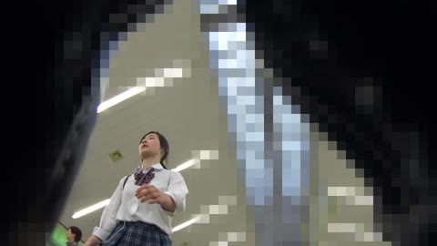 制服JKパンチラ逆さ撮りNo.193