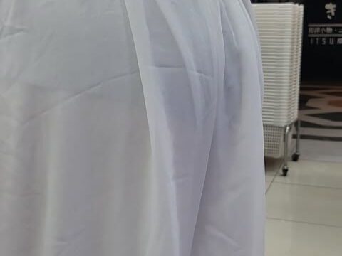 【透け透けワイドパンツ】お買い物中のパンティー透け