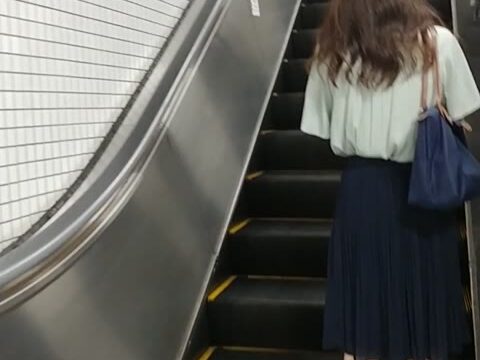 刺激的な美女