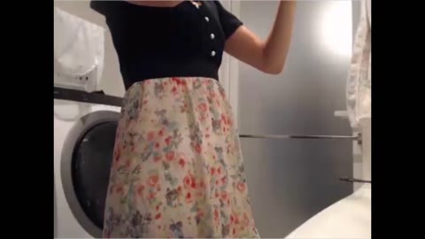 JD妹の脱衣所に乱入