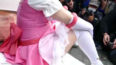 コミケ　むちむちレイヤー　Tバック＆乳輪