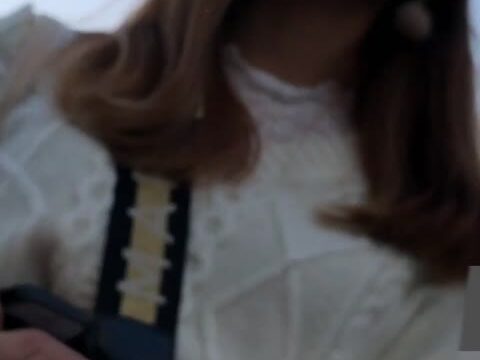 顔出しパンチラと染みパン買い取り！美女ギャル！