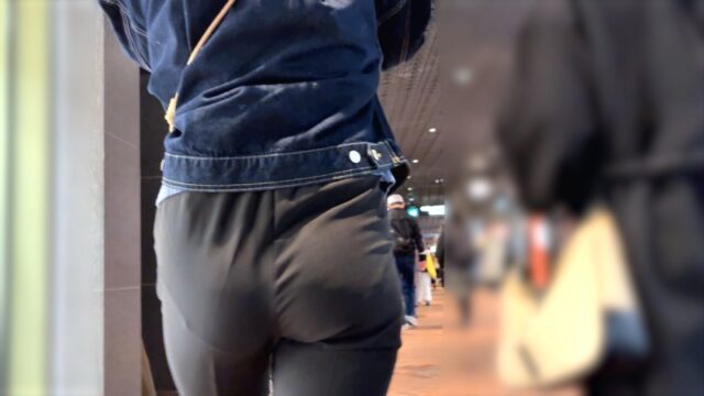 【４K・高画質】#58 キラキラ笑顔が眩しすぎる激カワJDさんの躍動する柔尻