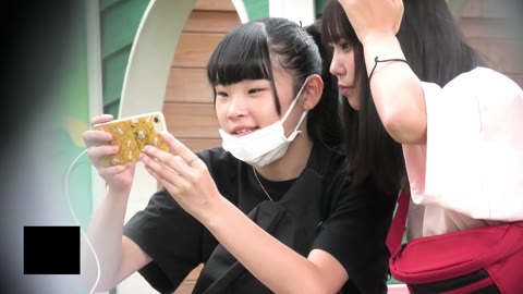 神様ありがとう、、、！！ポニテのJ◯のがっつりパンチラ