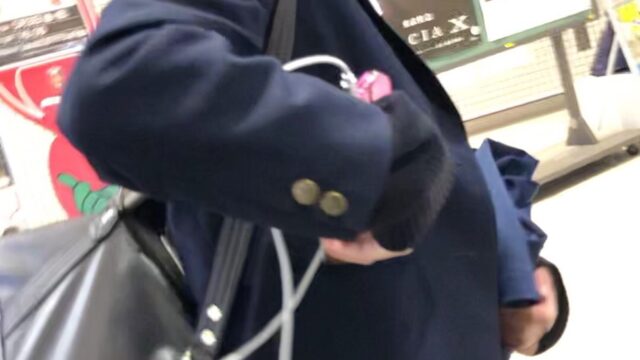 【放課後の眺め93】スタイル抜群の今どきＪＫの太腿に大興奮！！