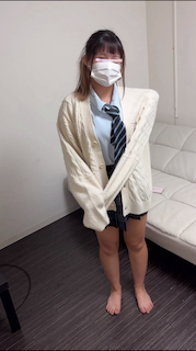 巨乳のギャルJKに身体検査しました。