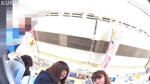 ミニスカ青チェックをじっくりたっぷり8駅分。Ｗ白生Ｐとか微バレあり