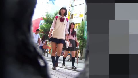 パンチラ小人目線☆☆（pa-to180)［お友達編]