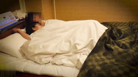 【無】学校帰りの現役JKと援交
