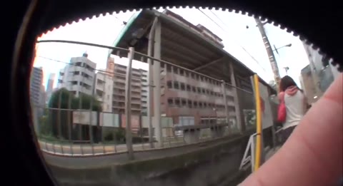 ナンパでおマ〇コ見せ！！