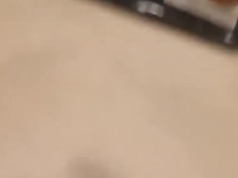 スレンダーJDに中出し