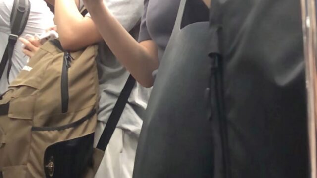 【下からの眺め67】三回目の登場！隠れ巨乳ＯＬとの再会！