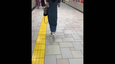 【2名・光が当たるとメッチャ透ける！】