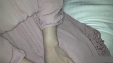 [無]こんな素朴で清楚な女の子が生3P★欲望丸出しのおじさん達にもてあそばれる