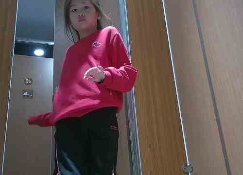 Asian toilet voyeur 1407