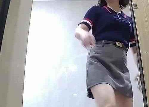 Asian toilet voyeur 1422