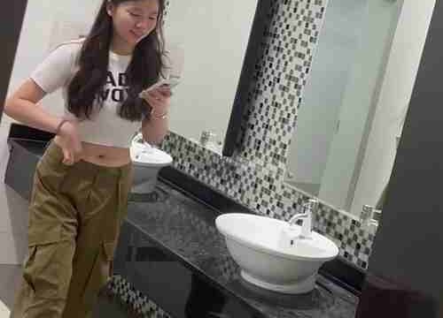 Asian toilet voyeur 1525