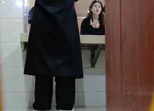 Asian toilet voyeur 1693