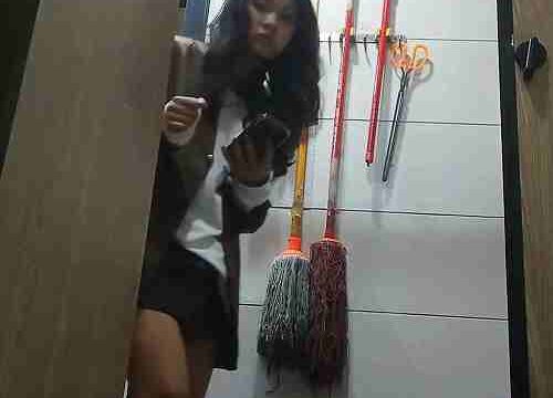 Asian toilet voyeur 976