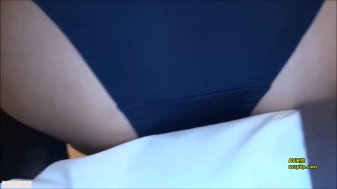 【無】ブルマ＋ニーソックス着用の美乳パイパン美少女に生ハメ中出し