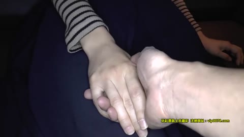 35歳の色白な奥様に中出しさせてもらいました
