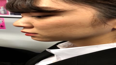 パンツスーツの就活リクスーちゃんに押付け痴漢