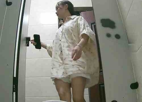 Asian toilet voyeur 1008