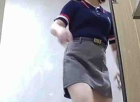 Asian toilet voyeur 1223
