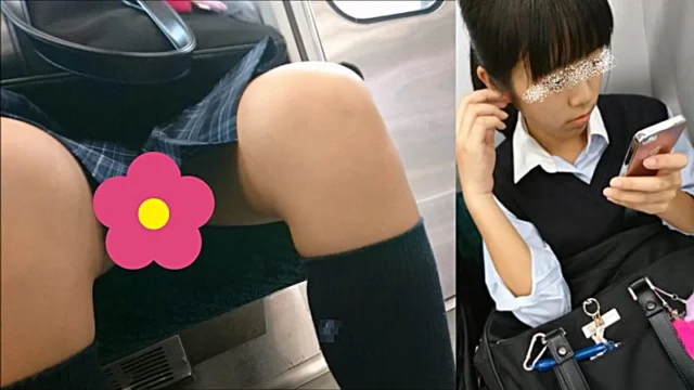 【ローファー・太もも・スカートチラ撮り】7分間耐久、今時JKをじっとみつめる! 登下校女子高生vol.32 [1GB]