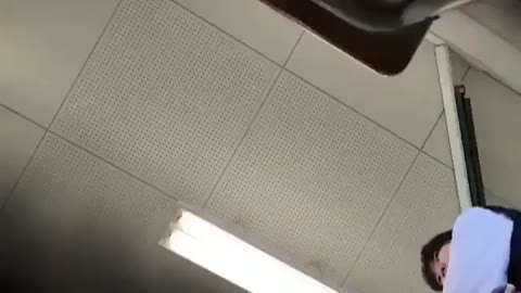 無料またぎ逆さ
