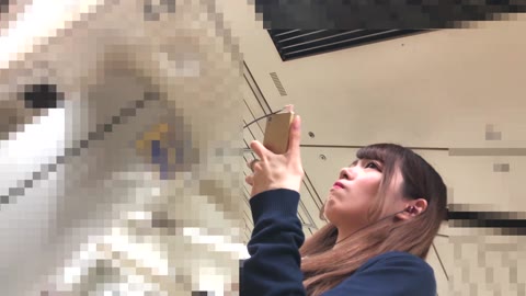 A college girl who's way too cute gets caught! A major panty flash