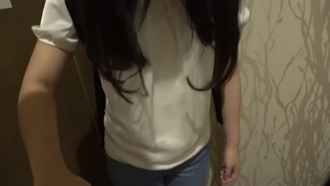 18歳清純な女子大生にフェラチオしてもらった　個人撮影