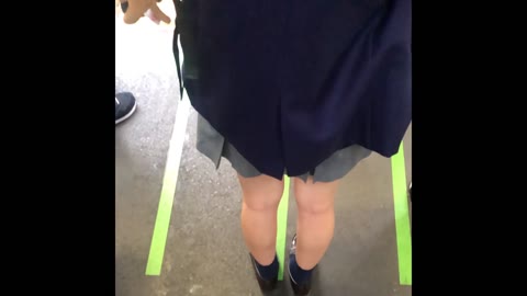 素人痴漢日記１６TRAIN目★細身の金髪女子の生態