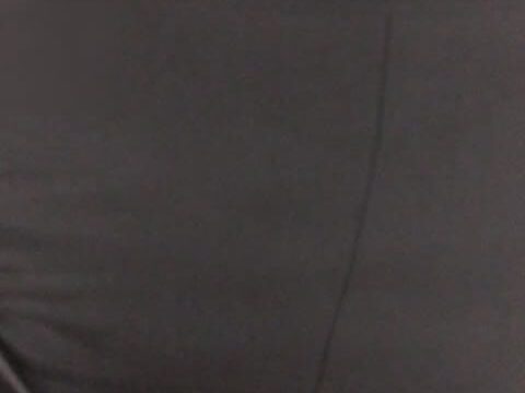 遅延している電車内でリクスーお姉さんに密着痴漢
