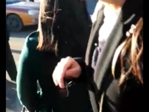 街中　ぶっかけ達人　黒いコートに映える白濁液