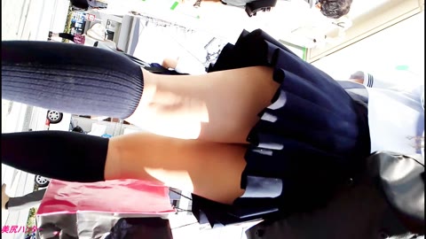 ミニスカちら見えむっちり太ももプルプル再版20分！超まとちら見え歩行その3 ファイナル＋α