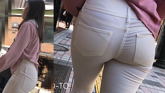 [FHD 60fps] College Girl's Butt: A Curvy Butt Resembling Sakurai Hina in V-Cut Panties