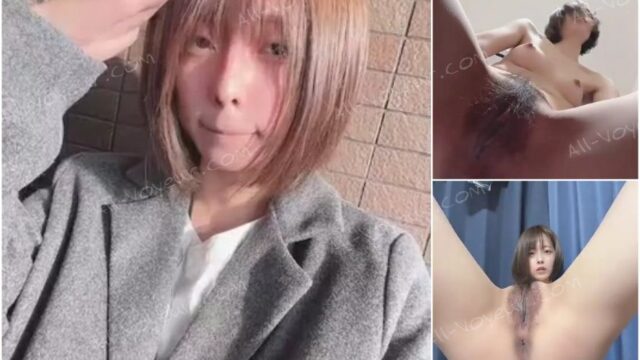 元モデル　スレンダー体型のひんぬー超美女　くぱぁ自撮り