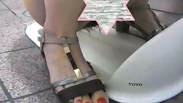 30代姉さんのうんこ厳選駅の和式トイレ特定バレ要素あり [661MB]