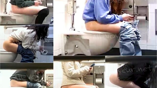 toilet-hidden-camerasHot Girls In Student Toilet 5