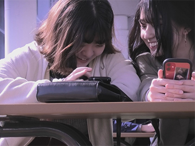 ちらちらりずむ 机の下から失礼します