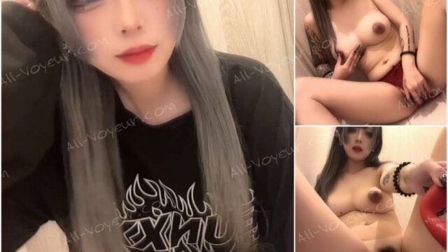 美ギャルのオナ自撮り