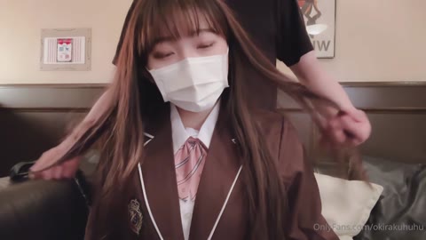 「Okirakuhuhu」今回は秋っぽい学生服で撮ってみました